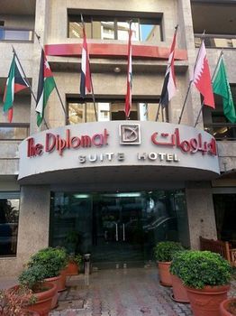 Diplomat Suite Hotel
